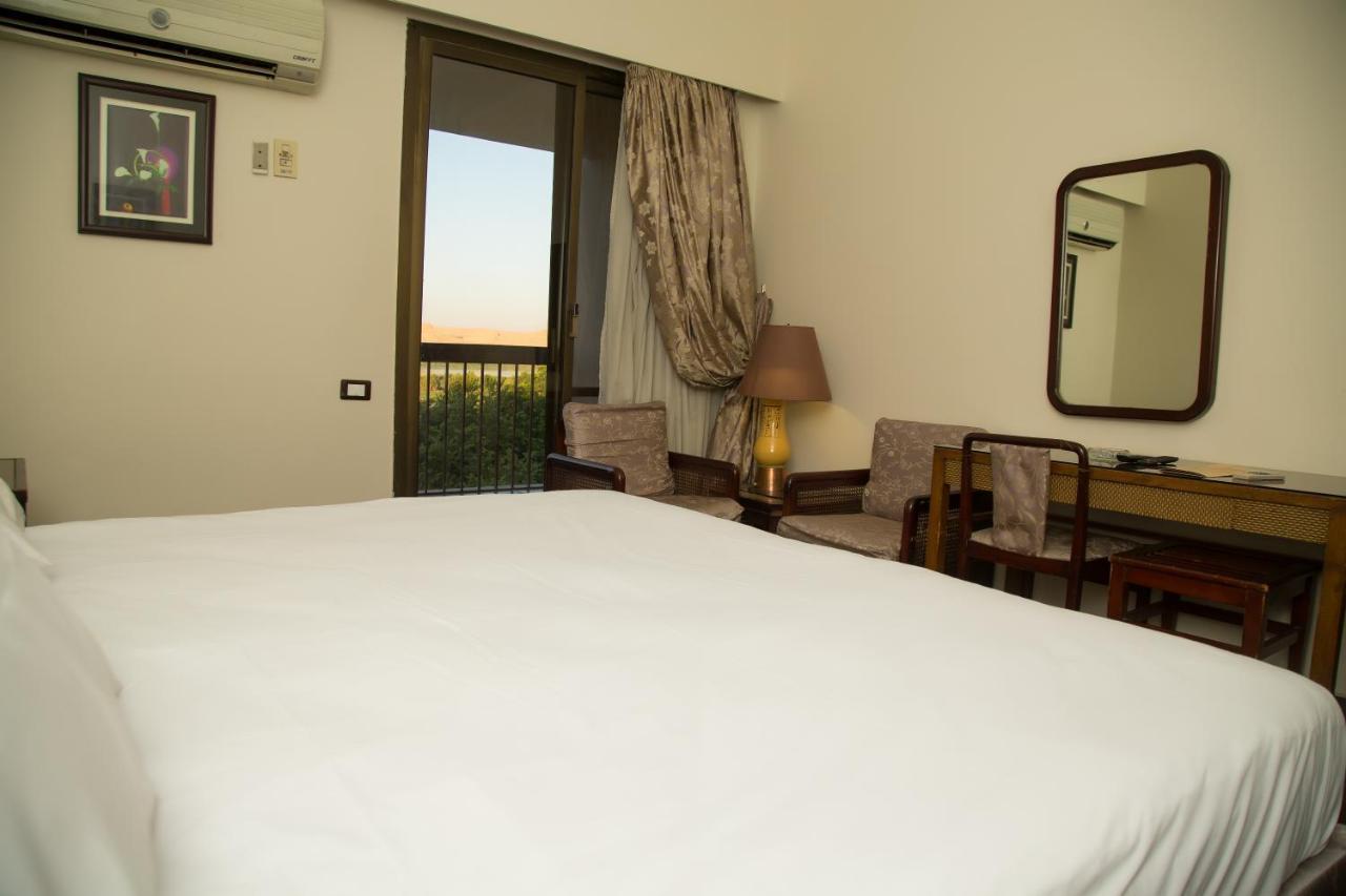 Mg Nefertiti Hotel Menia Exterior foto